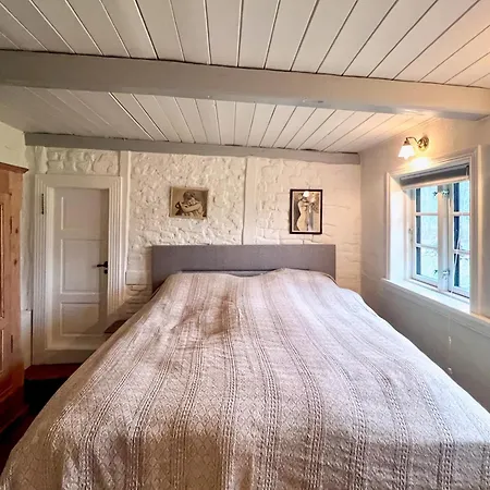 Renovated 1872 Country Estate On South Langeland Dom wakacyjny
